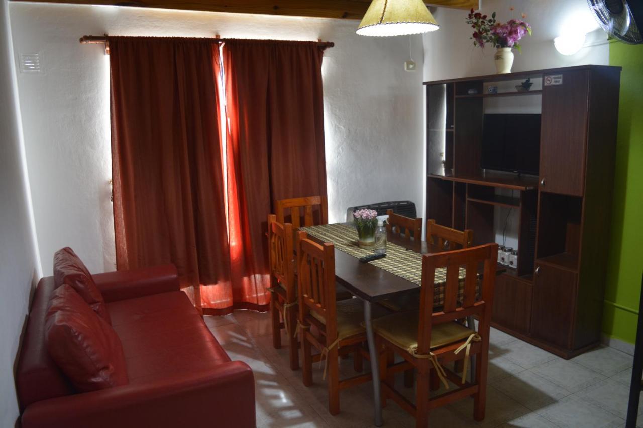 Aparthotel Bahia Neuquén Zewnętrze zdjęcie